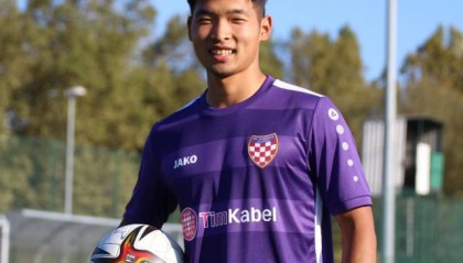 大乐透综合走势图-贾博琰前往克罗地亚球会报到 或与U21国青队过招