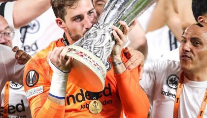 大乐透开奖结果今天奖-曼联要买德国国门？特拉普和法兰克福面临艰难选择