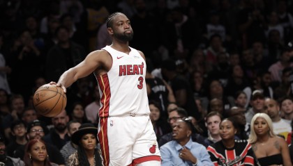 大乐透综合走势图-韦德：我在NBA拿不了83分 不是我风格 现在我打野球都拿不了83分