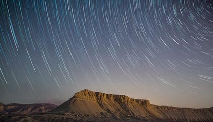 离美加墨世界杯开幕还有9个月，义乌商户已接到不少订单